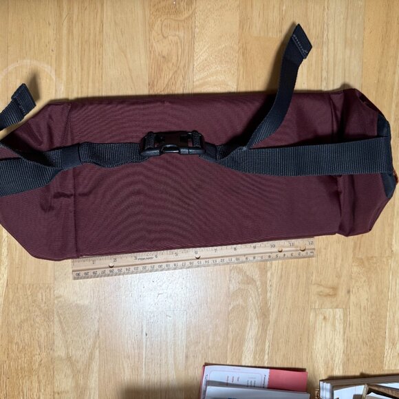 Eddie Bauer Waist Fanny Crossbody Pack Bag Purse Day Pack New Without Tags - Picture 7 of 9